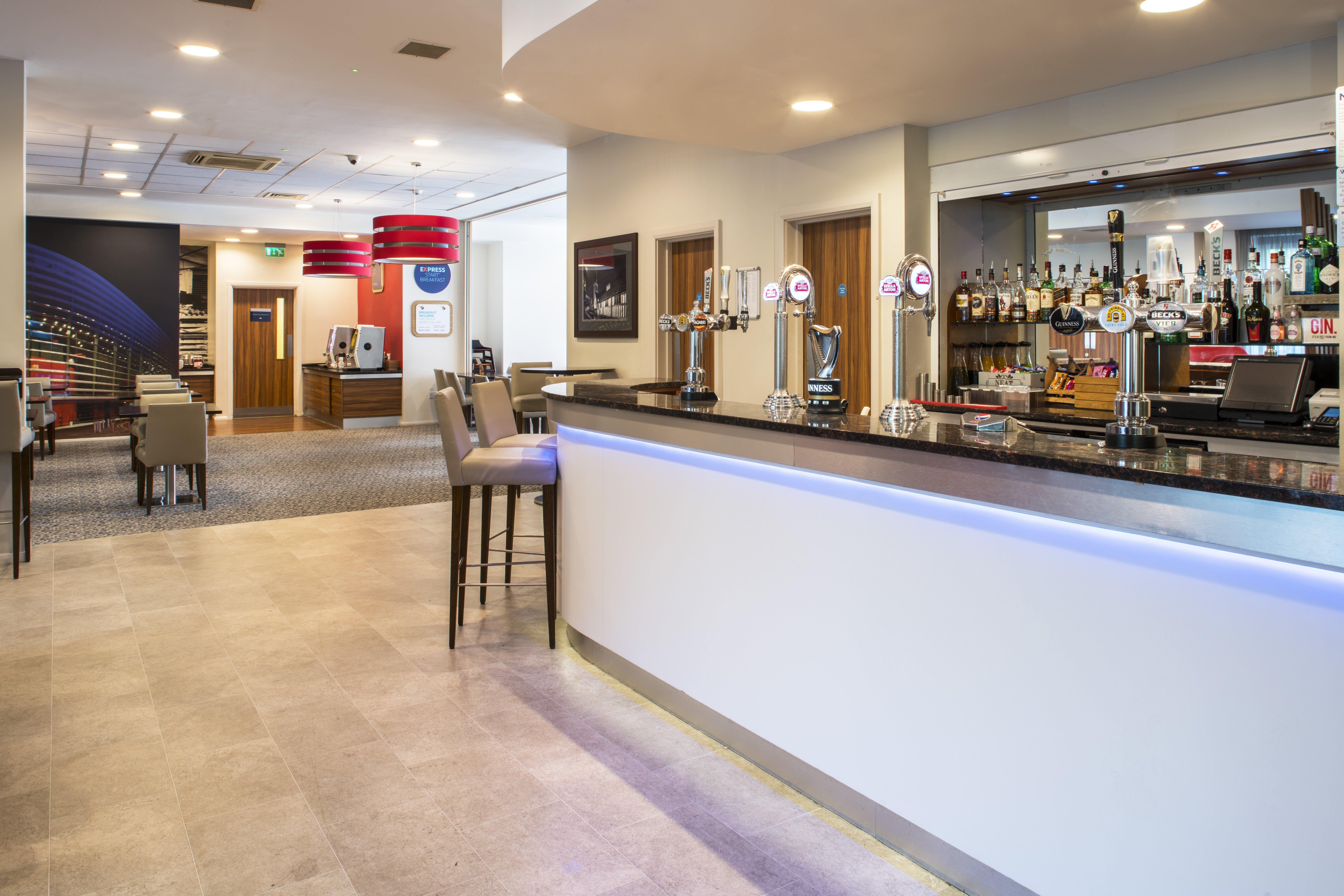 Holiday Inn Express Leicester City By Ihg Buitenkant foto